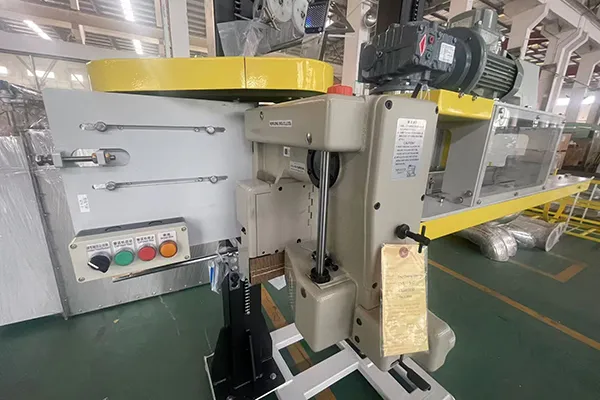 Torba dikme makinası