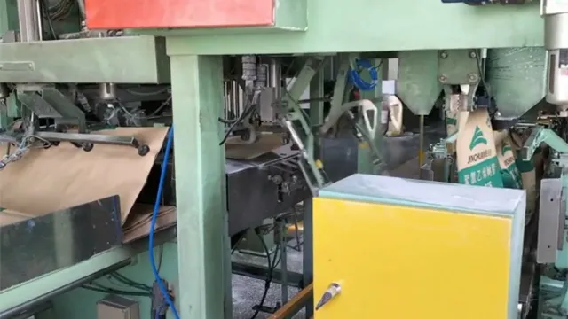 Xinchuan Chemical/ Çin PVC Granüller için Otomatik Tartma ve Torbalama Makinası (800 torba/saat)